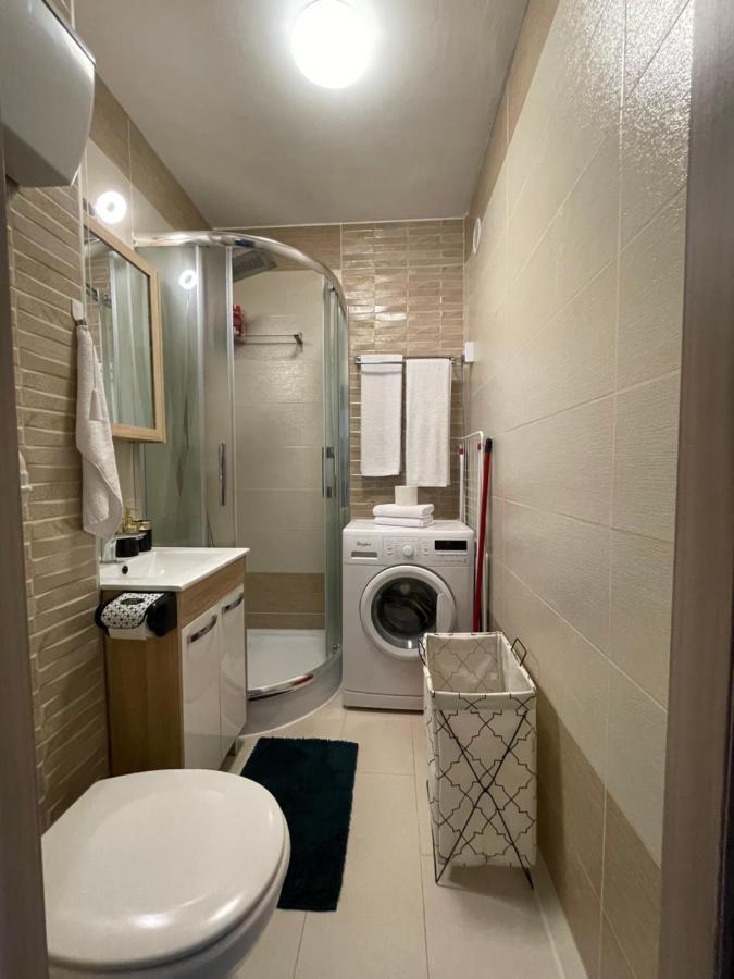 Bella Apartman Debrecen Bagian luar foto