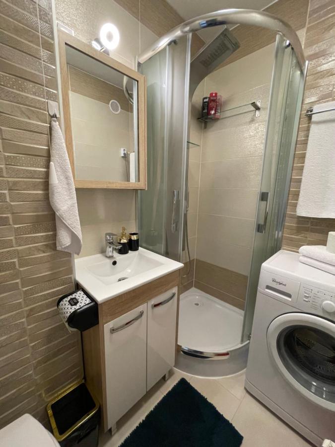 Bella Apartman Debrecen Bagian luar foto